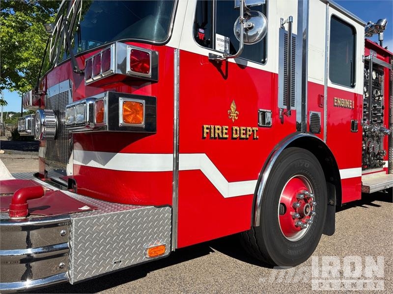 Sutphen Deluge 4x2 Crew Cab Fire Truck Hasičské vozy