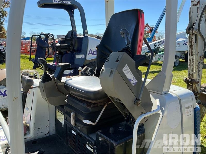 Takeuchi TB135 Minibagger < 7t
