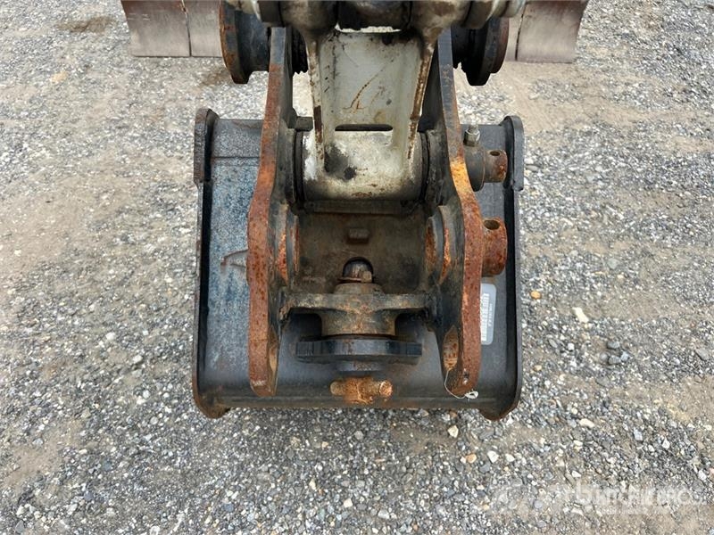 Takeuchi TB225R Miniexcavadoras