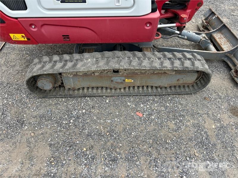 Takeuchi TB225R Miniexcavadoras