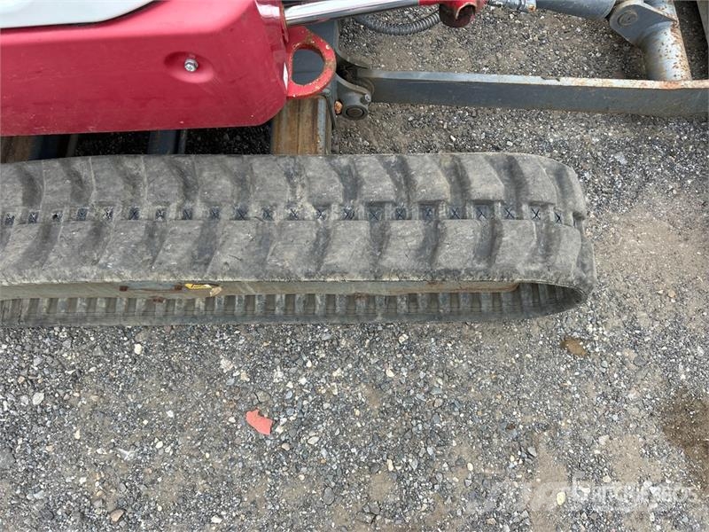 Takeuchi TB225R Miniexcavadoras