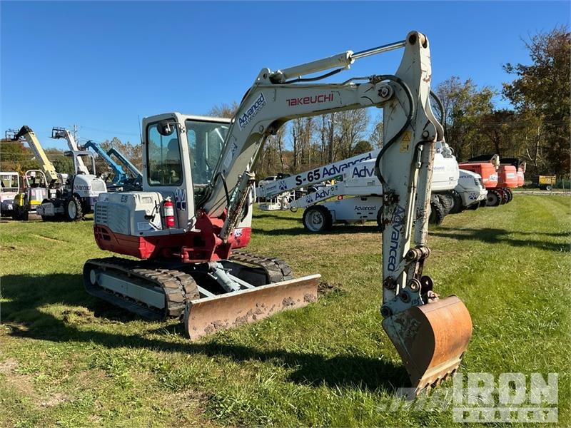 Takeuchi TB250 Mini rýpadla < 7t