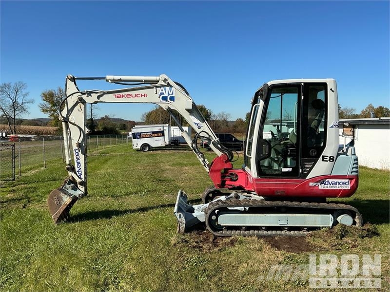 Takeuchi TB250 Mini rýpadla < 7t