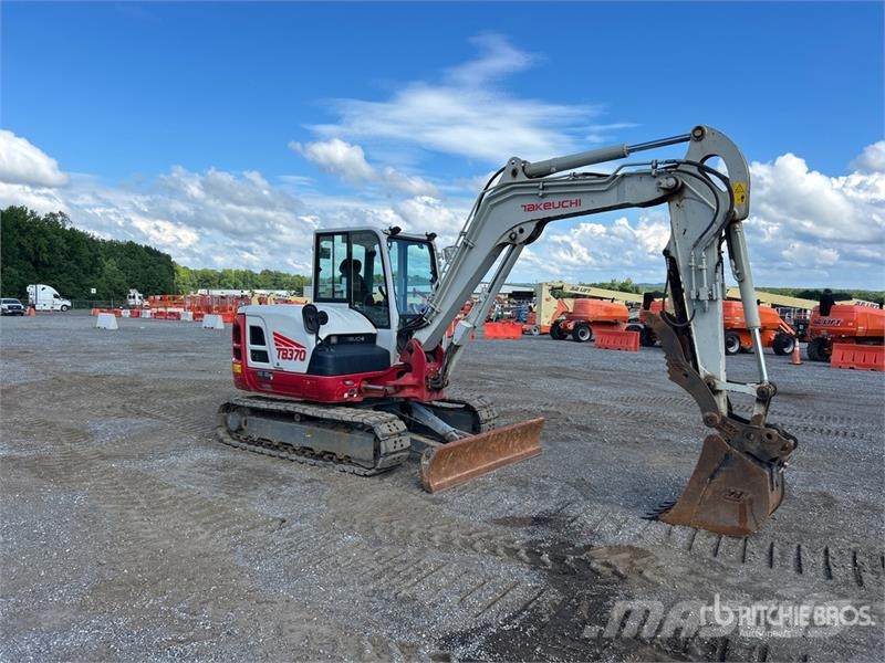 Takeuchi TB370 Mini Excavator Mini bageri <7t