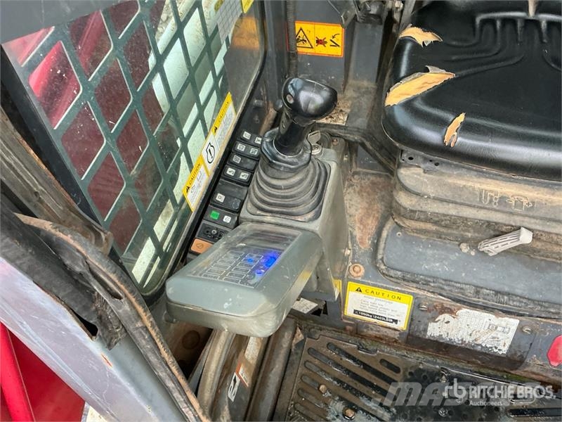 Takeuchi TL10 Skid steer mini nakladalci