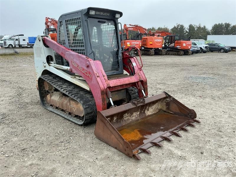 Takeuchi TL10 Skid steer mini nakladalci