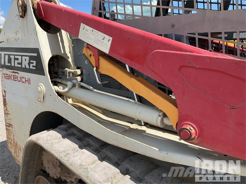 Takeuchi TL12R2 Two-Speed Compact Track Loader Kompaktlader