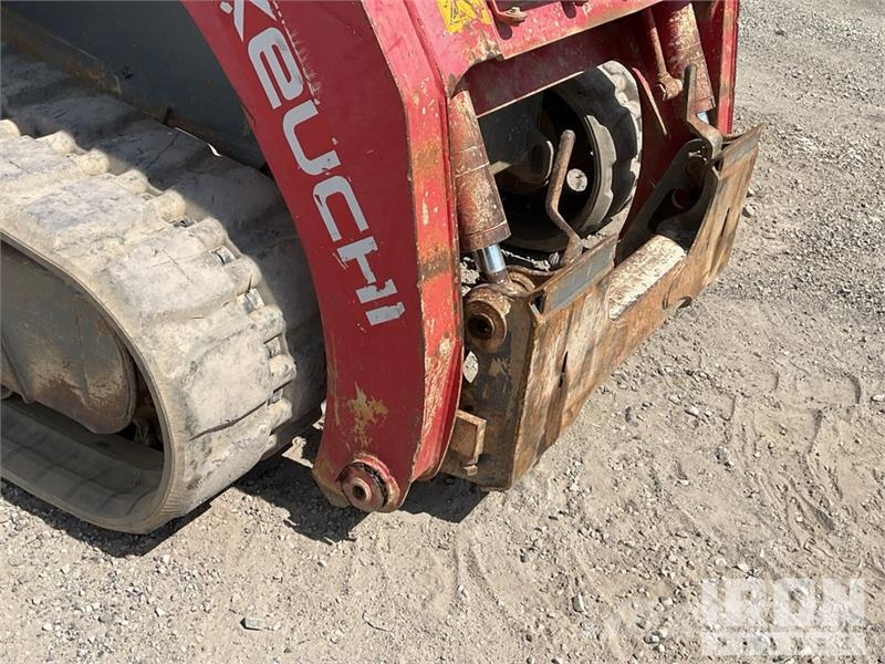 Takeuchi TL12R2 Two-Speed Compact Track Loader Kompaktlader