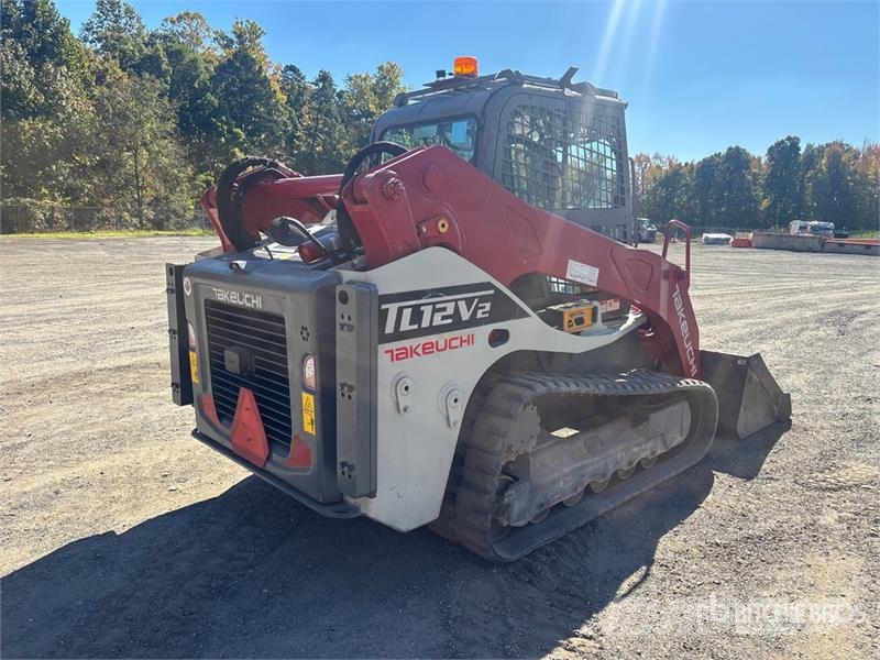 Takeuchi TL12V2 Carregadoras de direcção deslizante
