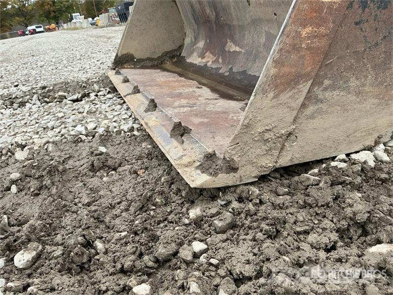 Takeuchi TL140 Мини-погрузчики