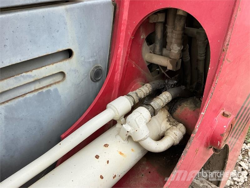Takeuchi TL140 Мини-погрузчики