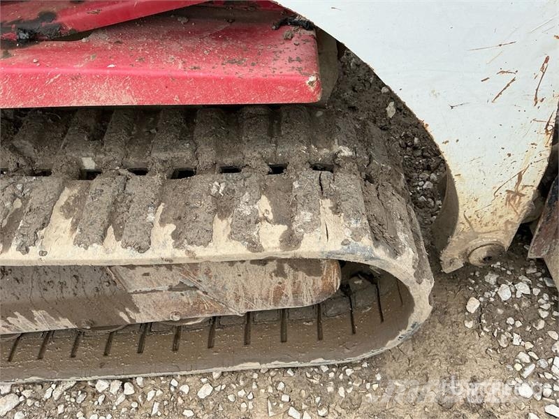 Takeuchi TL140 Мини-погрузчики