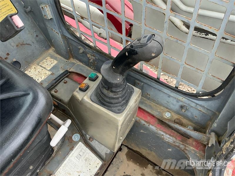 Takeuchi TL140 Мини-погрузчики