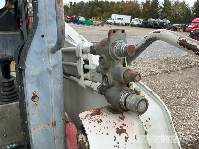 Takeuchi TL140 Мини-погрузчики
