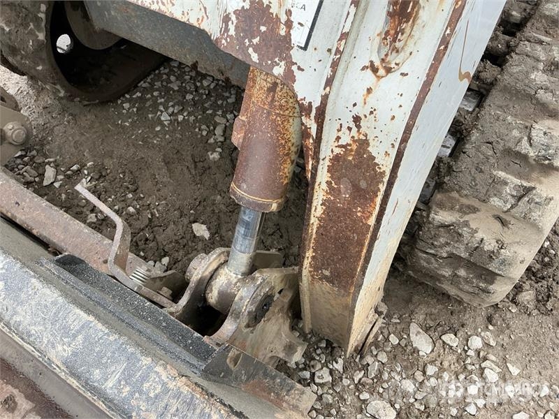 Takeuchi TL140 Мини-погрузчики