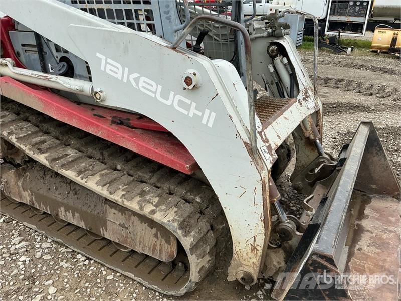 Takeuchi TL140 Мини-погрузчики