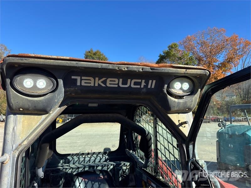 Takeuchi TL6R Two-Speed Compact Track Loader (Inoperable) Skid steer loaders