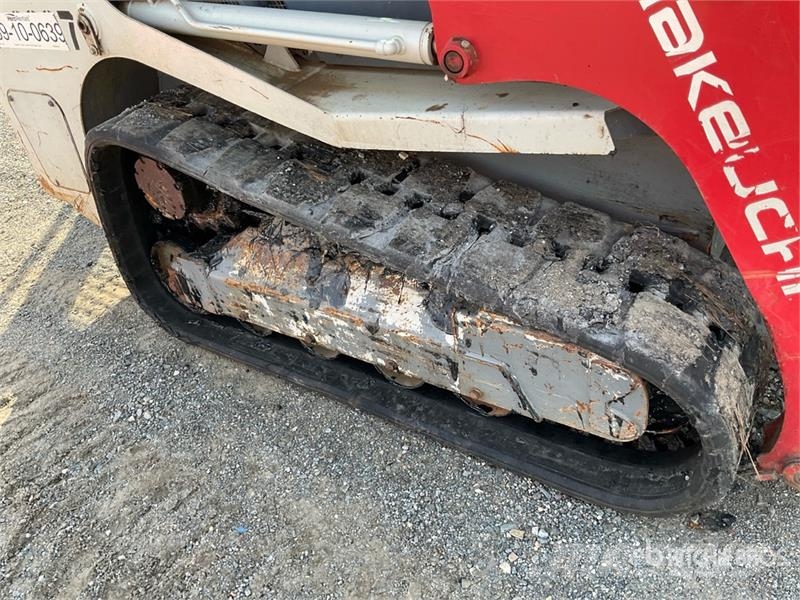 Takeuchi TL8R2 Compact Track Loader (Inoperable) Lietoti riteņu kompaktiekrāvēji