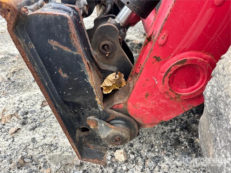 Takeuchi TS80V-2 Skid Steer Loader Міні-навантажувачі