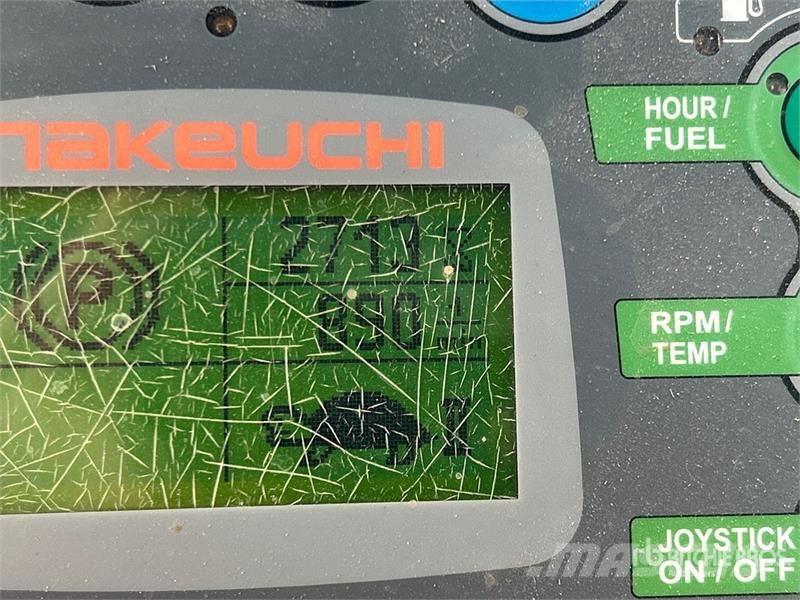 Takeuchi TW95C2HS Gumikerekes homlokrakodók