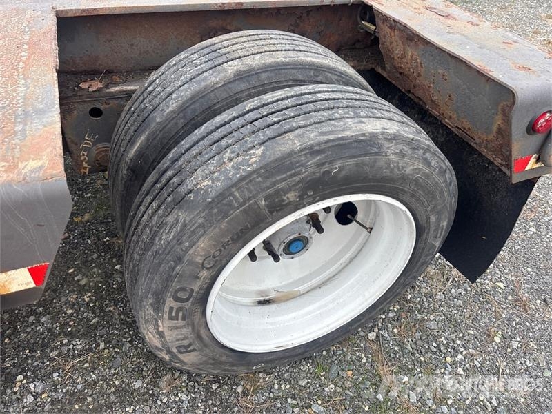 Talbert T3DW-50SA Tri/A Removable Gooseneck Lowboy Trailer 低架裝載車