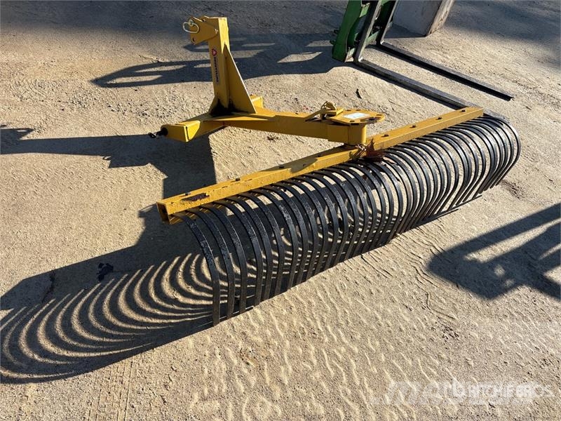  Tarter Countyline 72 in 3-Point Landscape Rake ماكينات زراعية - غير ذلك