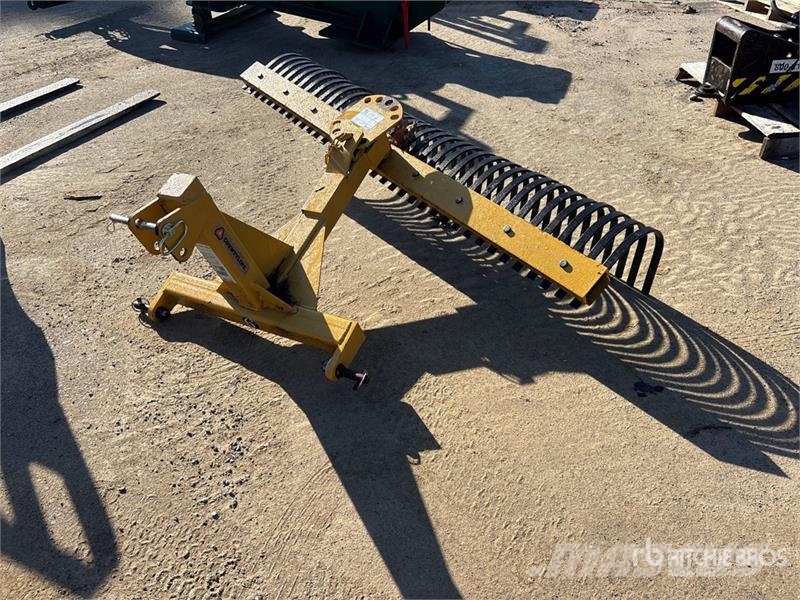  Tarter Countyline 72 in 3-Point Landscape Rake ماكينات زراعية - غير ذلك