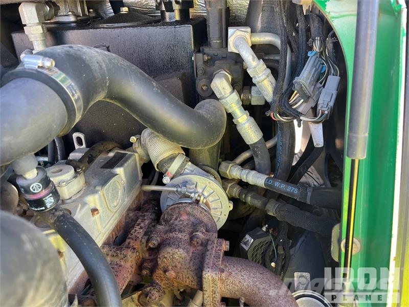Terex PT60 Two-Speed Compact Track Loader  스키드로더