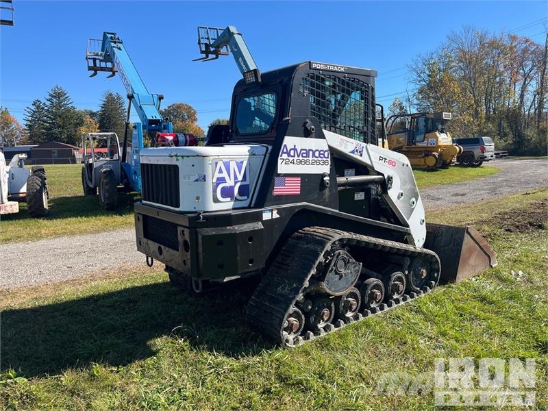 Terex PT60 Two-Speed Compact Track Loader  스키드로더