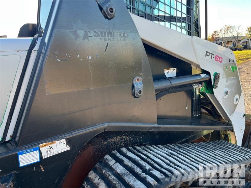 Terex PT60 Two-Speed High Flow Compact Track Loader 滑移轉向裝載機