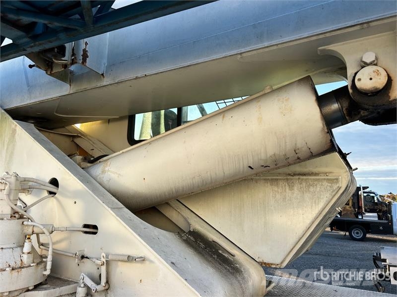 Terex T340 Kāpurķēžu ceļamkrāni