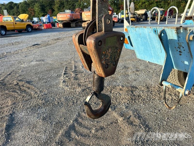 Terex T340 Kāpurķēžu ceļamkrāni