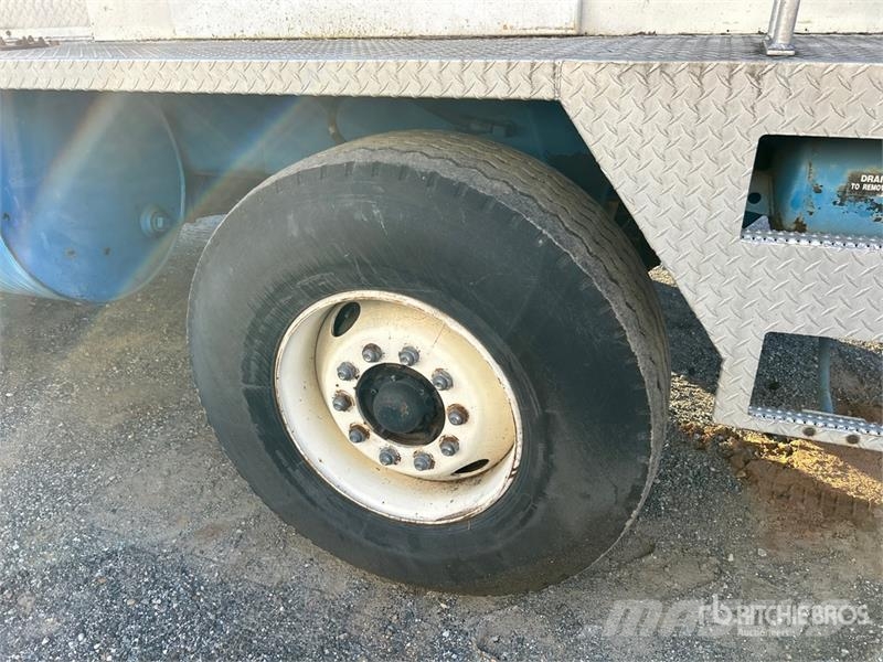 Terex T340 Kāpurķēžu ceļamkrāni