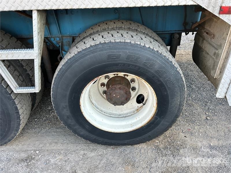 Terex T340 Kāpurķēžu ceļamkrāni