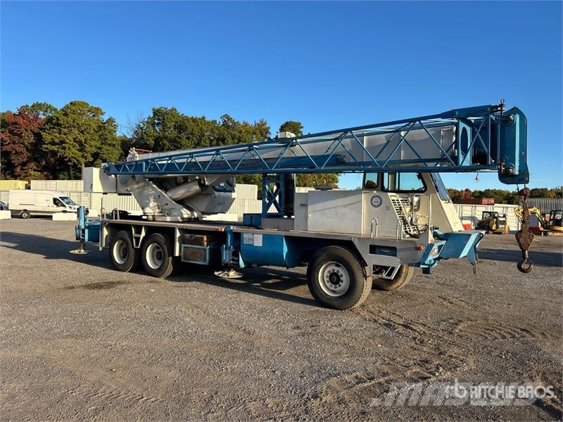 Terex T340 Kāpurķēžu ceļamkrāni