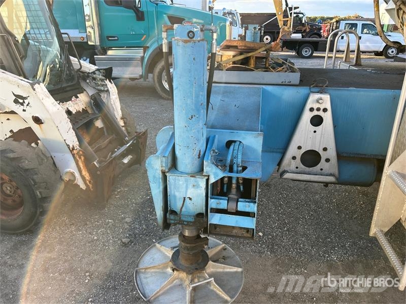 Terex T340 Kāpurķēžu ceļamkrāni