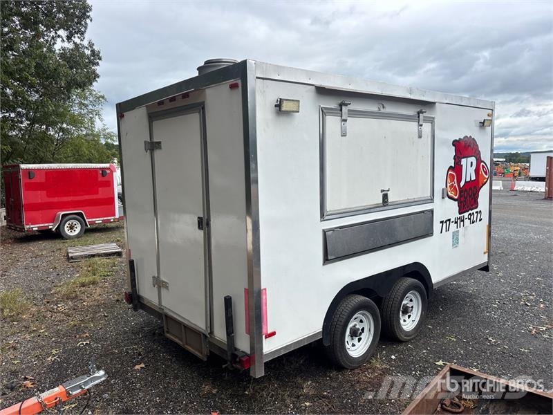 The Fud 14 ft T/A Food Concession Trailer Autre remorque