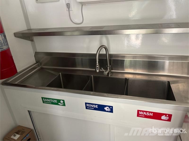 The Fud 16 ft T/A Food Concession Trailer Overige aanhangers