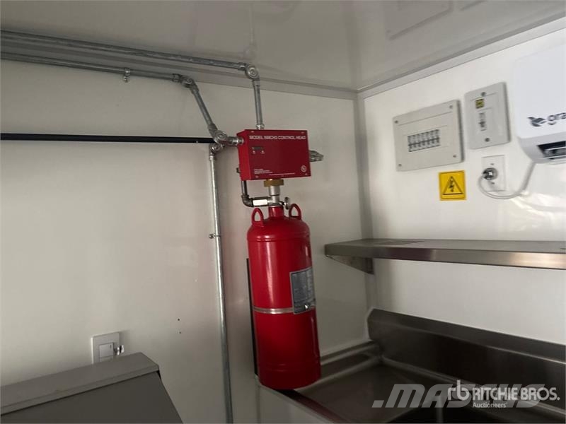  The Fud 16 ft T/A Food Concession Trailer 其他拖車