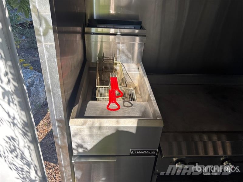The Fud 16 ft T/A Food Concession Trailer Overige aanhangers