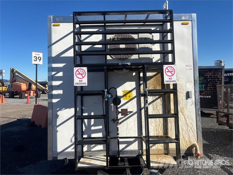 The Fud Trailer 15 ft T/A Food Concession Trailer Muud haagised