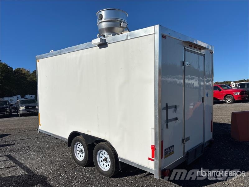 The Fud Trailer 15 ft T/A Food Concession Trailer Muud haagised