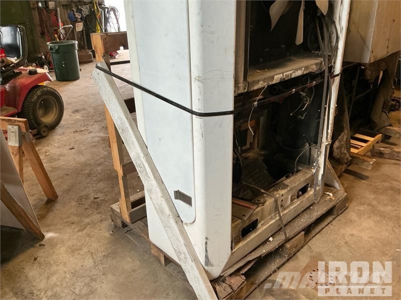 Thermo King Super -II Max Reefer Unit (Inoperable) Otros camiones