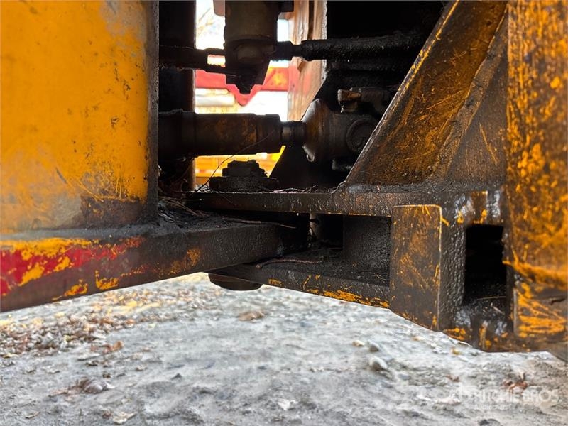 Timberjack 240 4x4 Aerial Lift AL-50-5-IL-4H11 Bucket Skidder Väljaveotraktorid