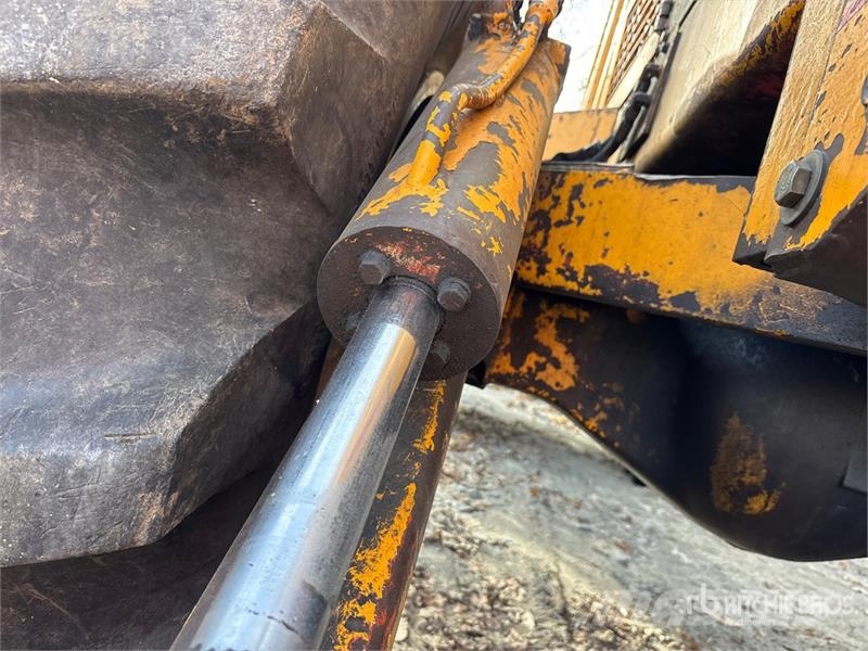 Timberjack 240 4x4 Aerial Lift 45-5-IL-4H 45' Bucket Skidder Stammholzschlepper
