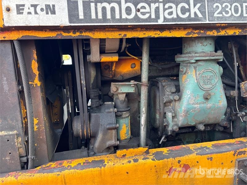 Timberjack 240 4x4 Aerial Lift 45-5-IL-4H 45' Bucket Skidder Stammholzschlepper