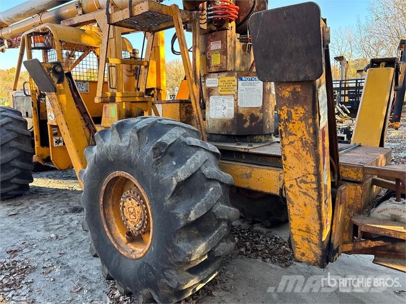 Timberjack 240 4x4 Aerial Lift AL-50-5-IL-4H11 Bucket Skidder Väljaveotraktorid