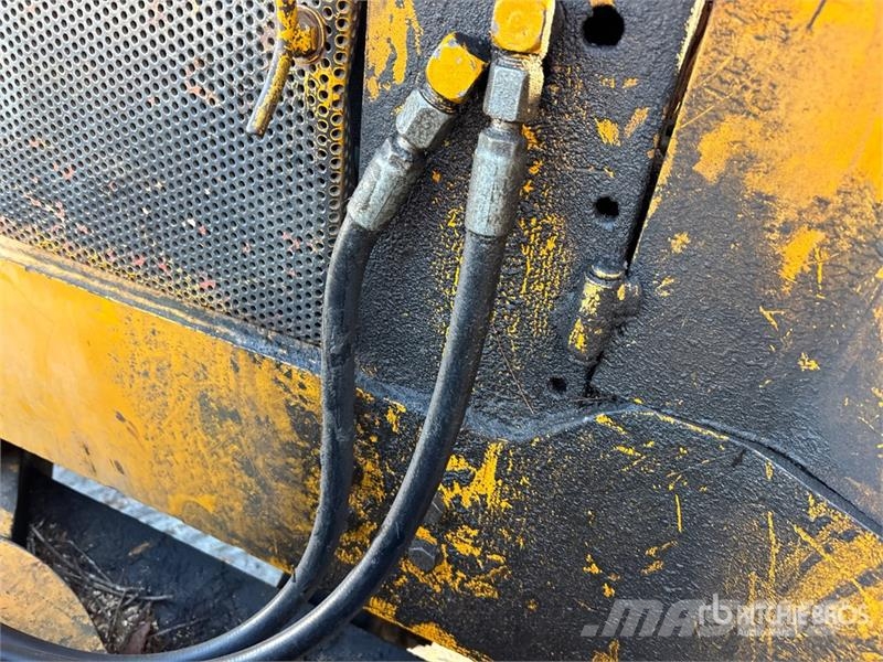 Timberjack 240 4x4 Aerial Lift AL-50-5-IL-4H11 Bucket Skidder Väljaveotraktorid