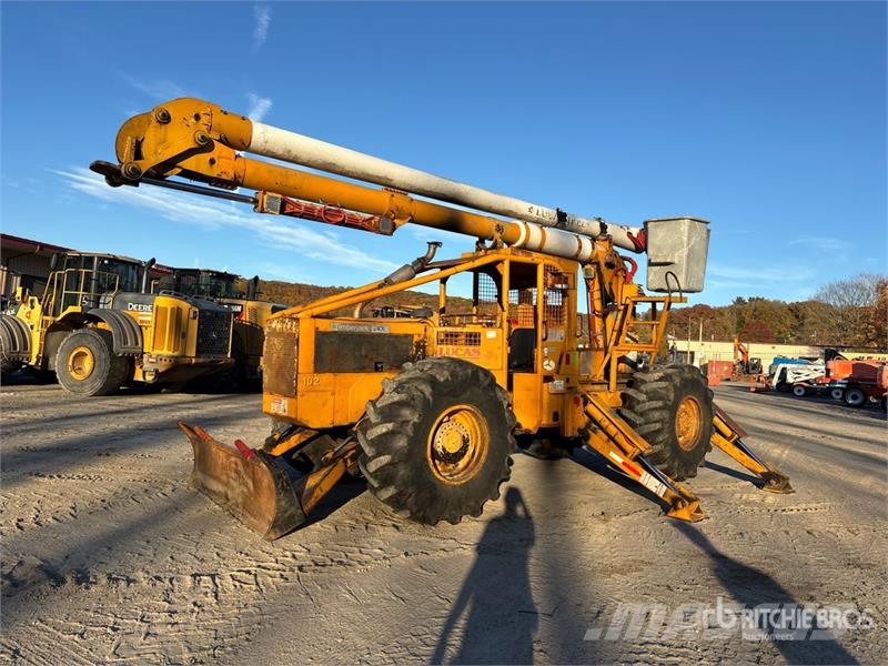 Timberjack 240 4x4 Aerial Lift AL-50-5-IL-4H11 Bucket Skidder Väljaveotraktorid