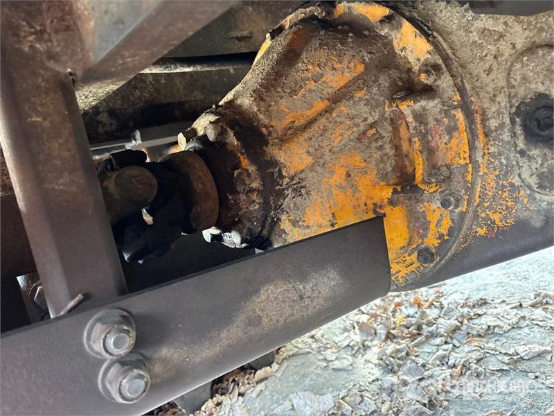 Timberjack 240 4x4 Aerial Lift 45-5-IL-4H 45' Bucket Skidder Stammholzschlepper